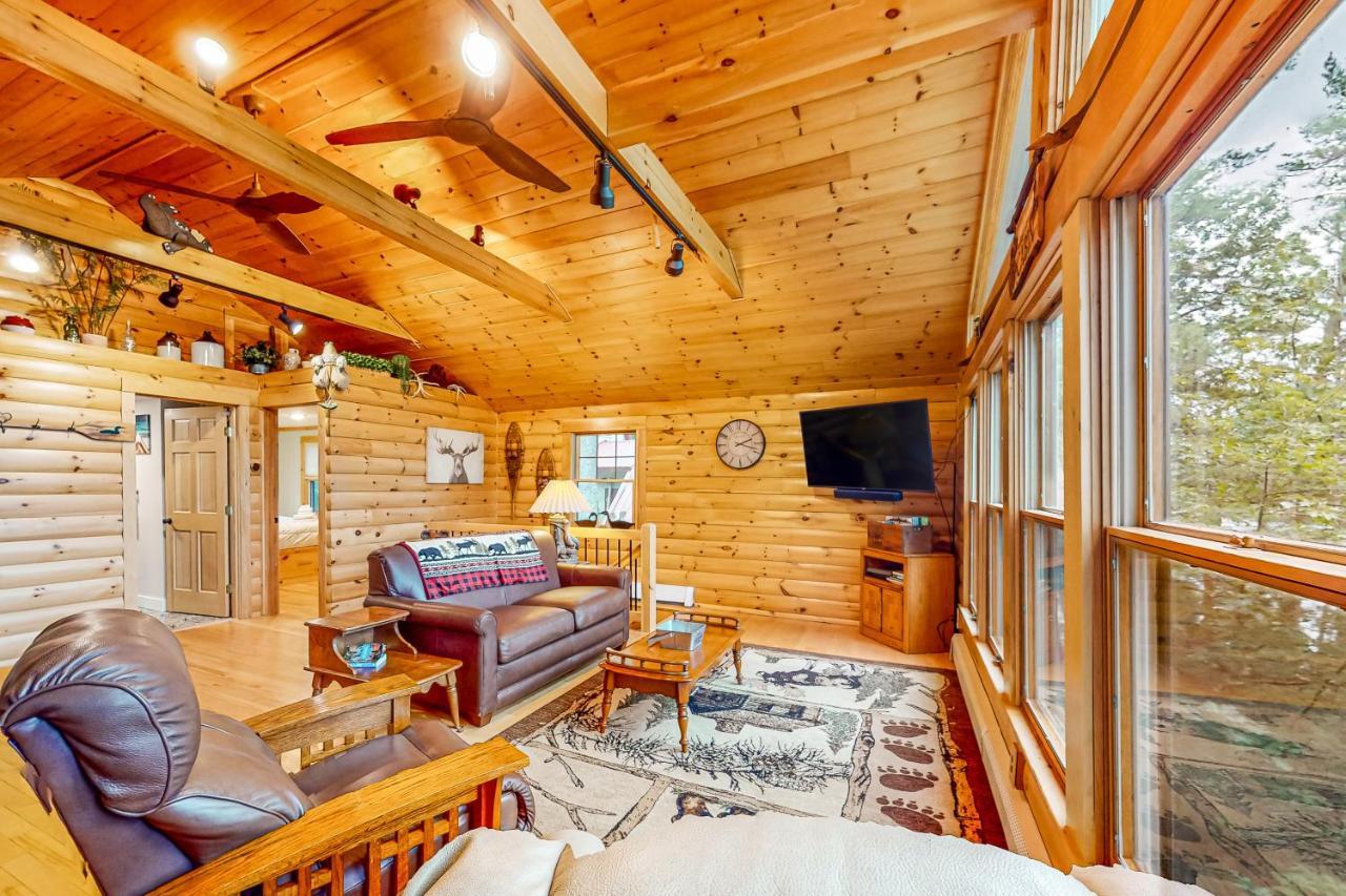 Camp Two Loons Villa Oxford Bagian luar foto